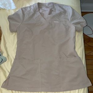 Jaanuu Scrub Set